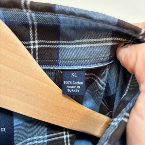 Calder Carmel Men's Cotton Blue and Black Plaid Button-Down Shirt Size XL - Picture 9 of 11